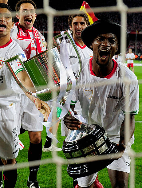 于加强消费 于加强消费